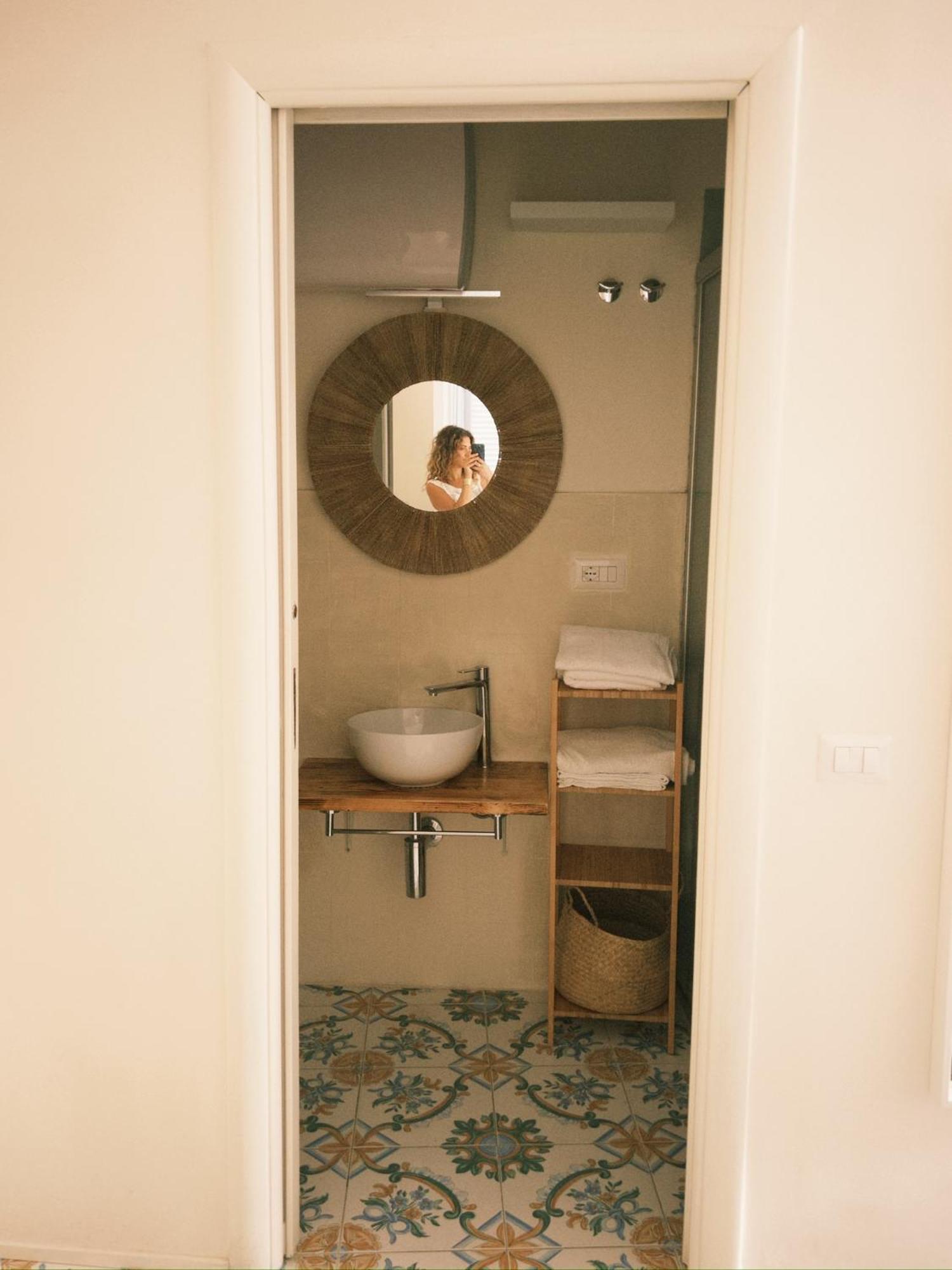 Casa Vittoria Apartment Ischia Luaran gambar